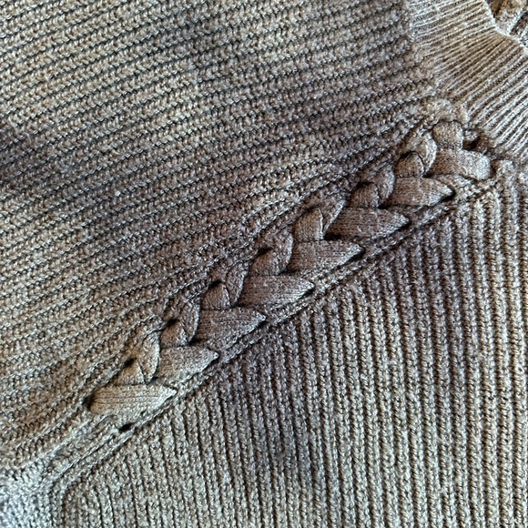 AE Tie-Dye Sweater - Picture 3 of 5